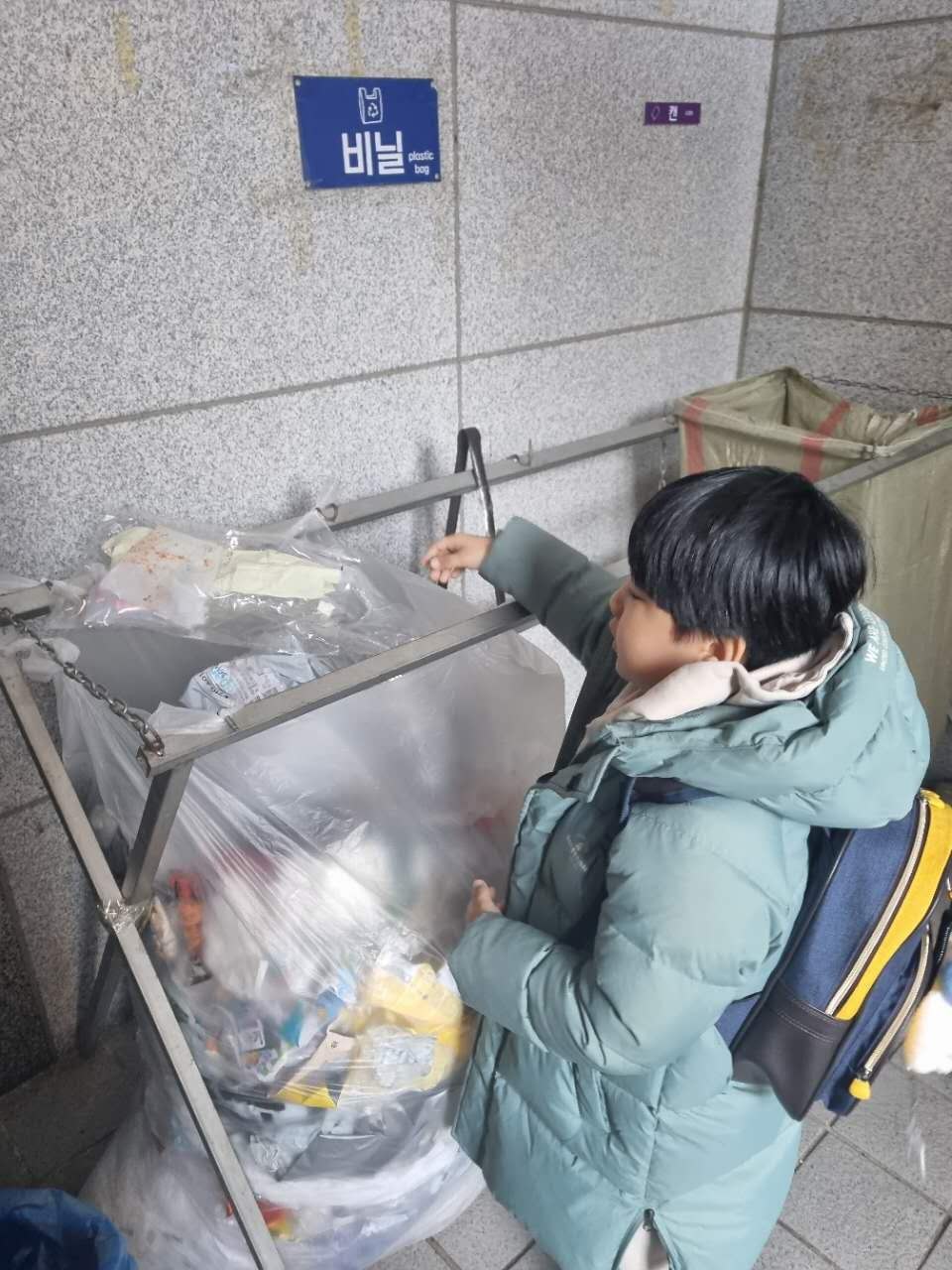 ÷������