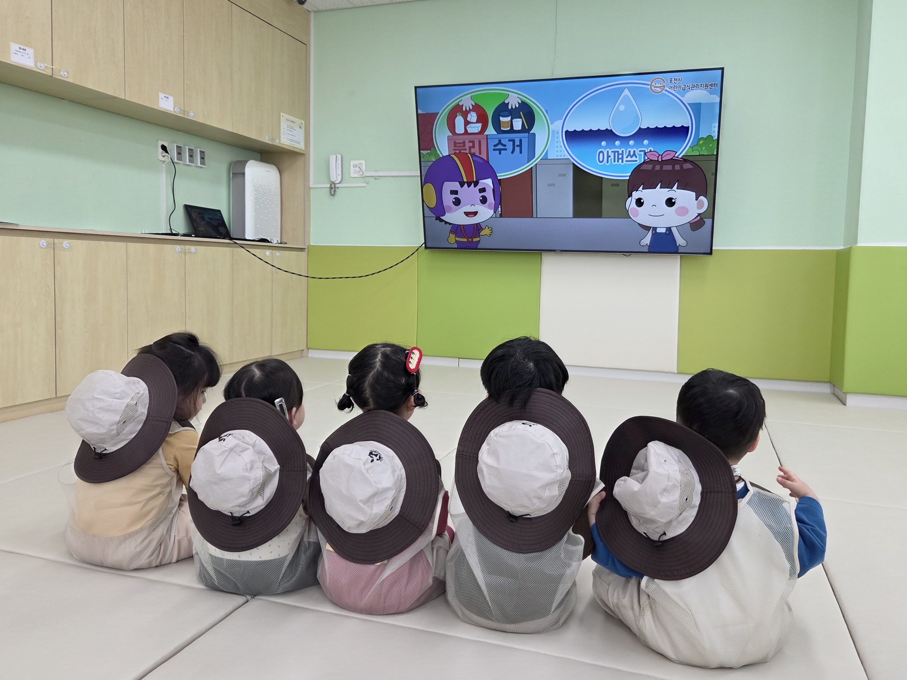 ÷������