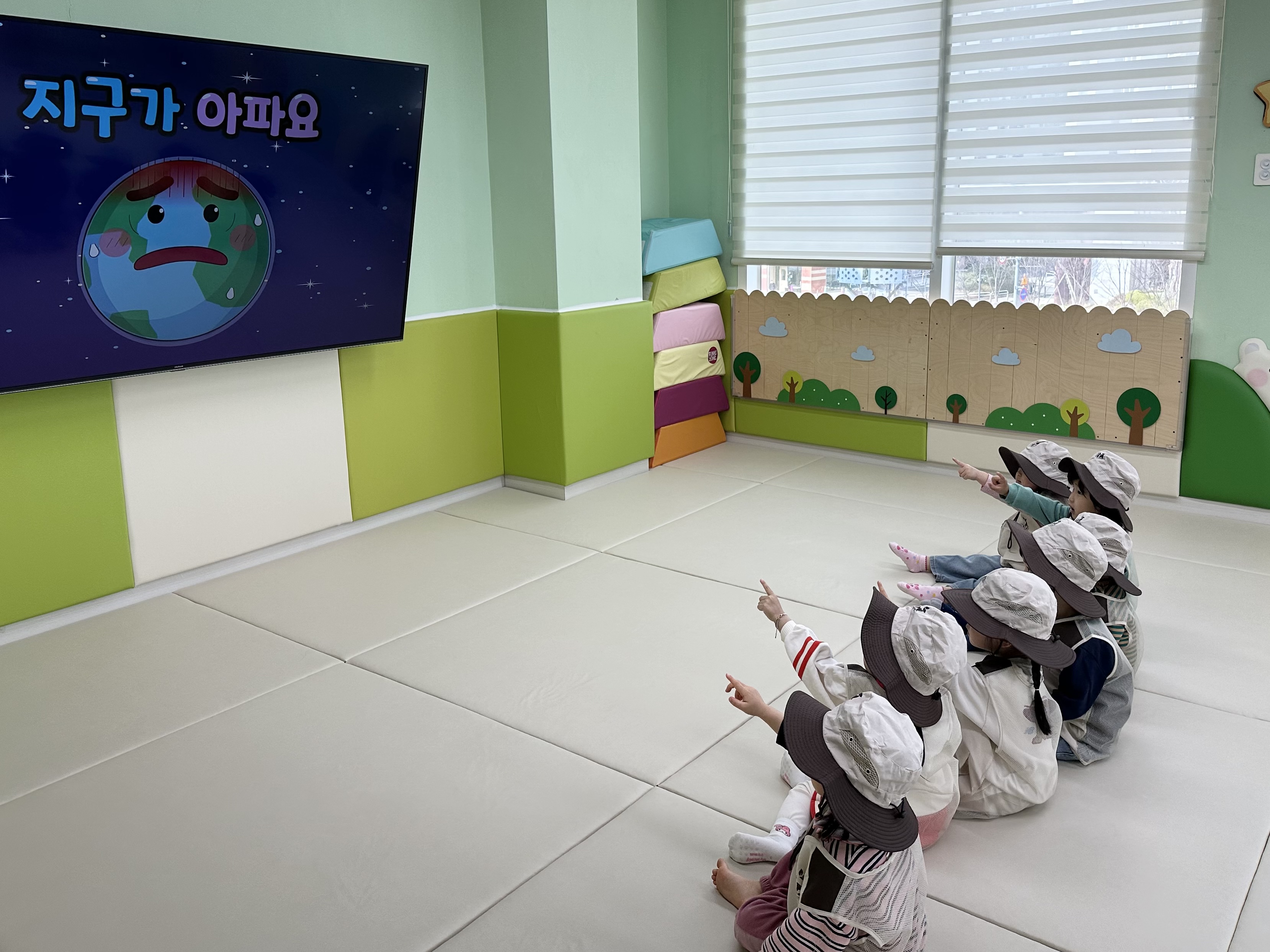 ÷������